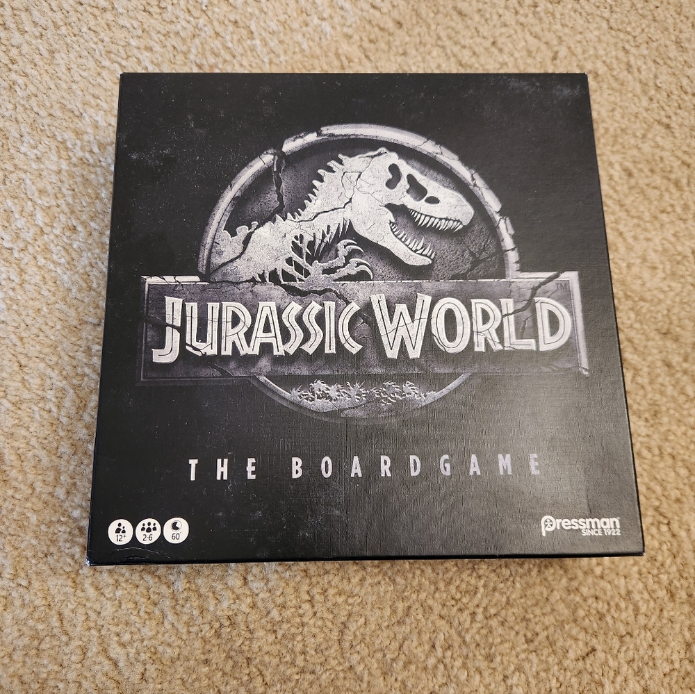 Jurassic World The Board Game by Pressman Complete #NN